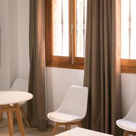 Apartamentos La Pila Del Pato Seville Exterior photo